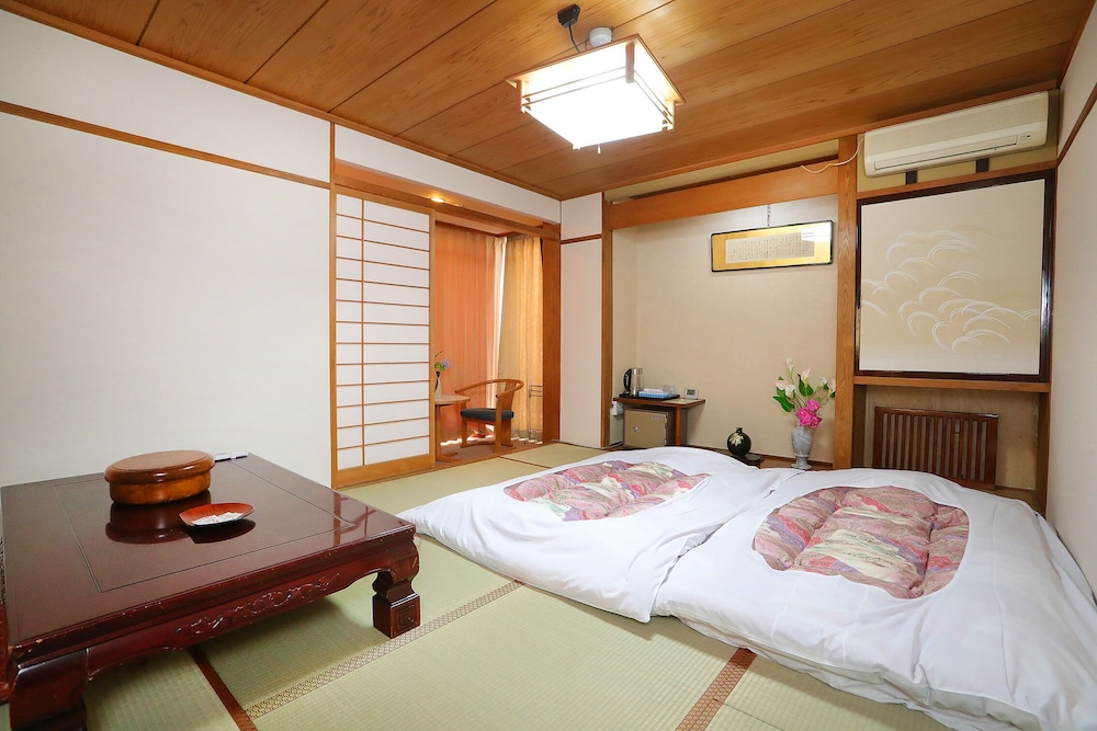 客室1 | 楽奇温泉旅館