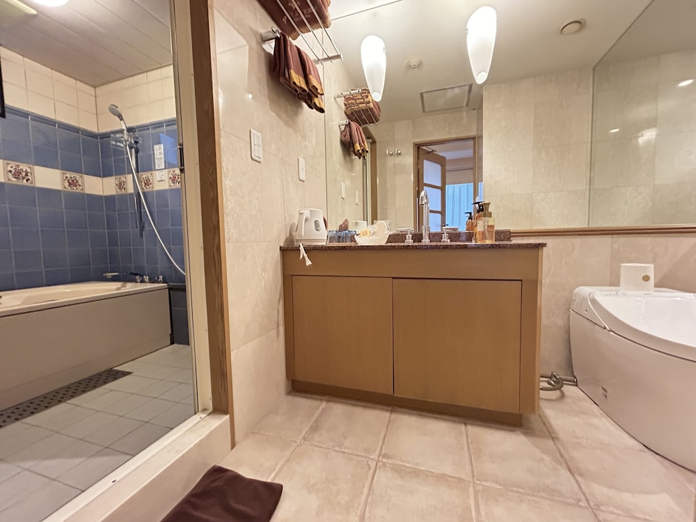 クィーン ダブルルーム バスルーム2 | ホテルピュリッツァー自由が丘