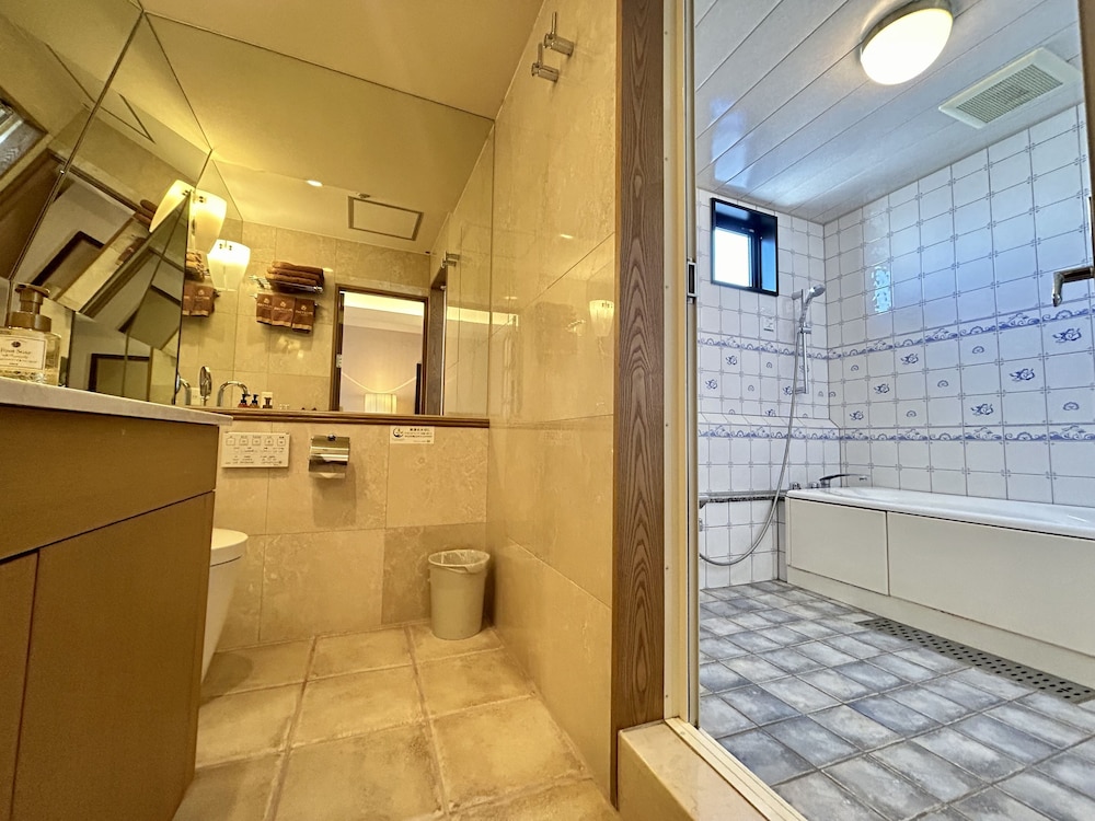 クィーン ダブルルーム バスルーム4 | ホテルピュリッツァー自由が丘