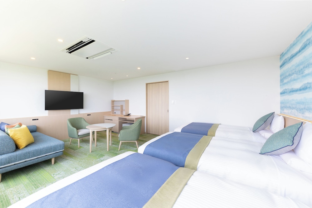 [オーシャンビュー] デラックスファミリールーム (バス付) 禁煙 客室2 | 亀の井ホテル 焼津