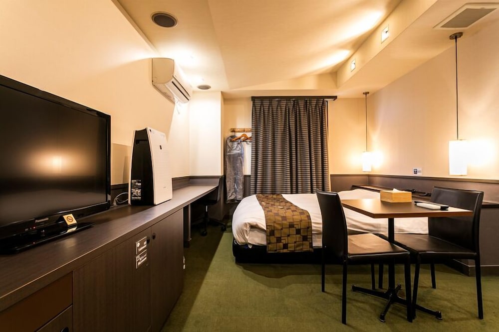 ダブルルーム 喫煙可 | HOTEL DOUBLE Funabashi