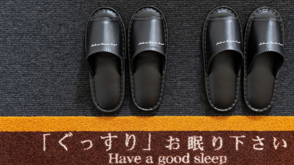 スタンダード ダブルルーム ダブルベッド 1 台 禁煙 客室の設備とサービス7 | スーパーホテル Premier 下関
