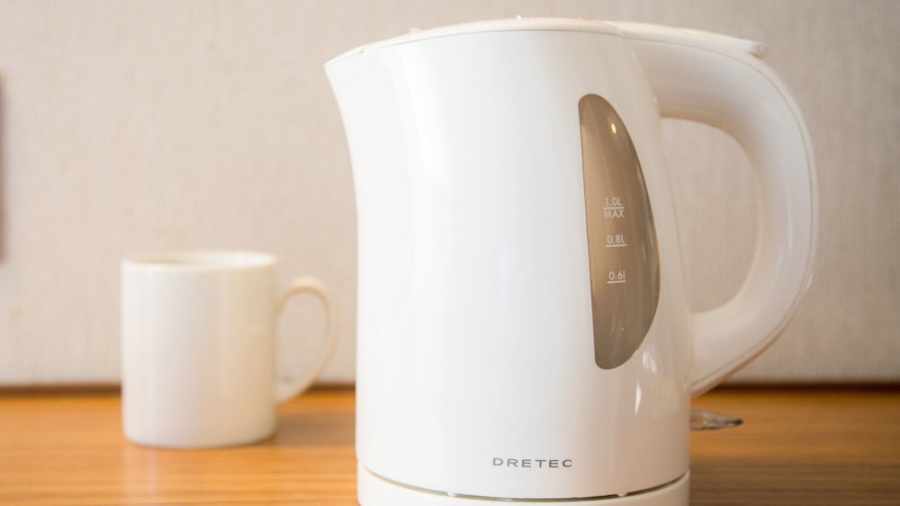 スタンダード ダブルルーム ダブルベッド 1 台 禁煙 客室の設備とサービス2 | スーパーホテル Premier 下関