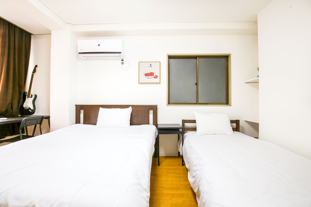 客室1 | Shinsaibashi Qilv Apartments