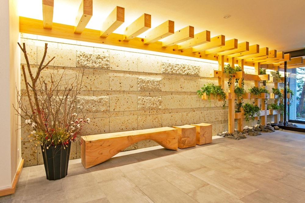 ロビー1 | グランドベース大須