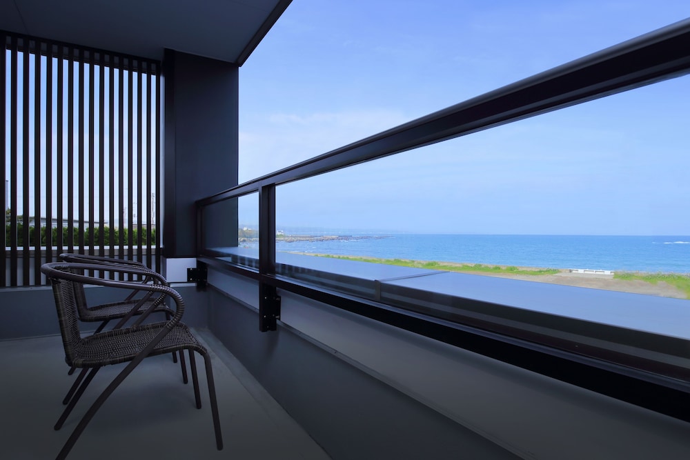 【導夢Dome】温泉・ビューバス付き和洋室 バルコニーからの眺望0 | 鉄板焼オーベルジュ 別邸夢咲