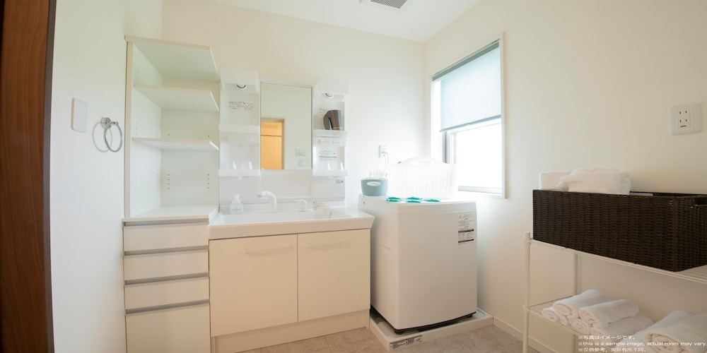 2ベッドルーム ヴィラ バスルーム0 | 宮古島ヴィラ シャルル