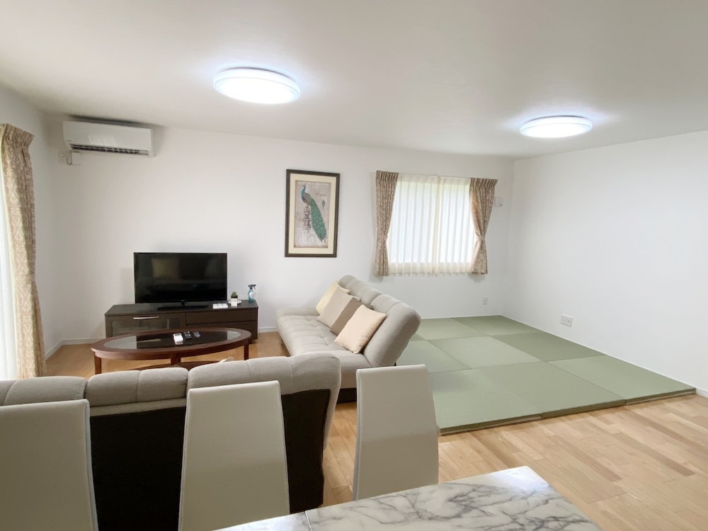 2ベッドルーム ヴィラ 客室3 | 宮古島ヴィラ シャルル