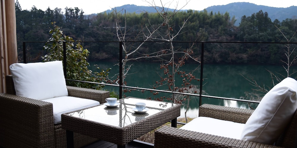 アルテック 客室6 | 湖畔遊