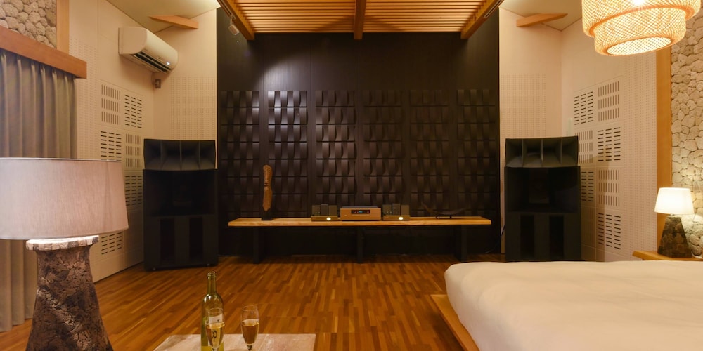 アルテック 客室5 | 湖畔遊