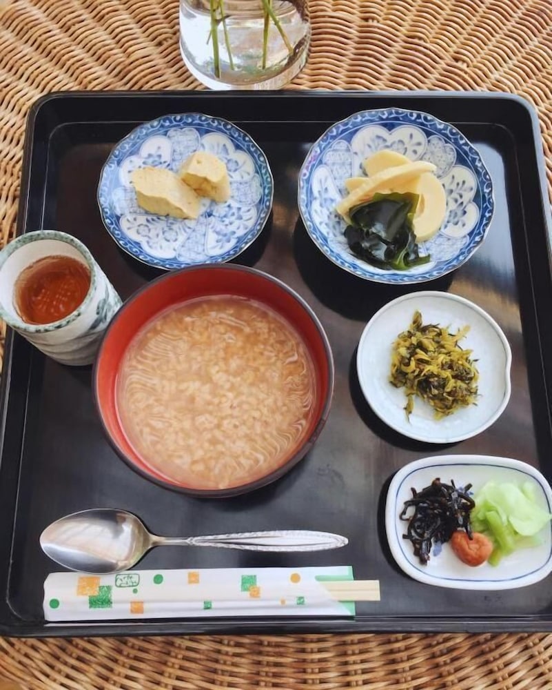 レストラン1 | ゲストハウスとカフェと庭 ココルーム