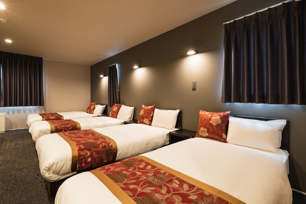 スタンダードC 禁煙 客室5 | グランドベース長崎シティ