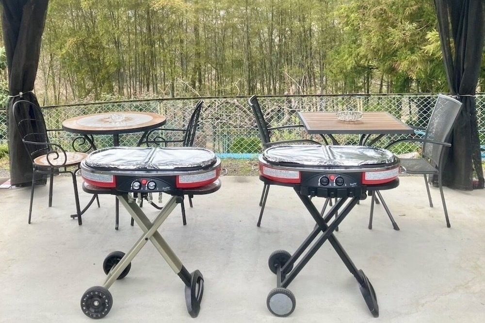 貸別荘「みつ葉邸」定員16名 禁煙 テラス / パティオ11 | みつば邸