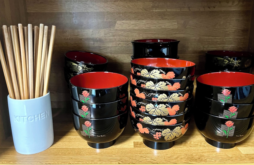 貸別荘「みつ葉邸」定員12名 専用キッチン6 | みつば邸
