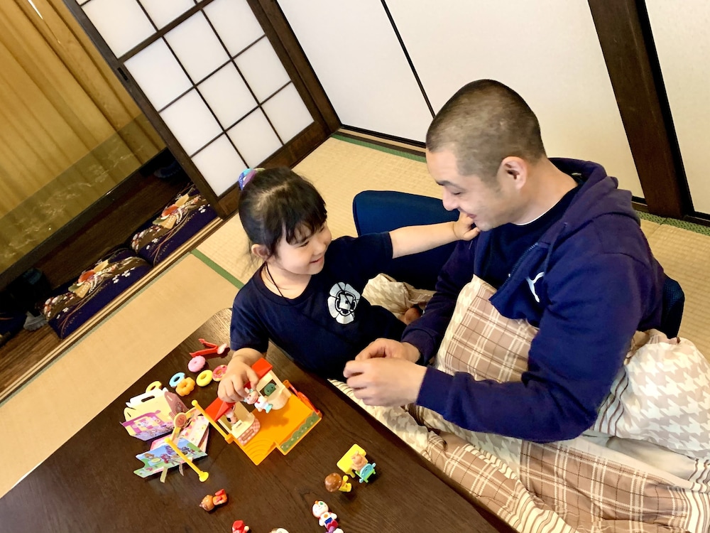 貸別荘「みつ葉邸」定員12名 客室3 | みつば邸