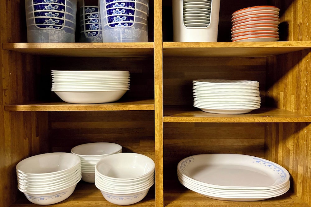 貸別荘「みつ葉邸」定員16名 禁煙 専用キッチン7 | みつば邸