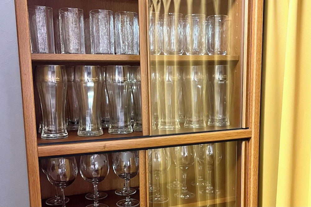 貸別荘「みつ葉邸」定員16名 禁煙 専用キッチン4 | みつば邸