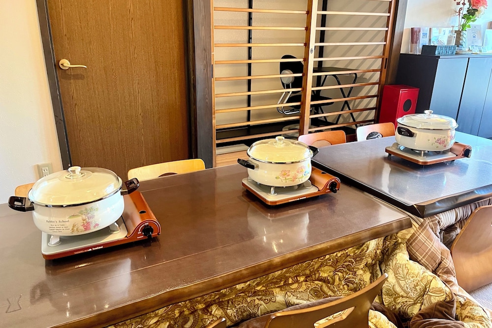貸別荘「みつ葉邸」定員16名 禁煙 客室23 | みつば邸