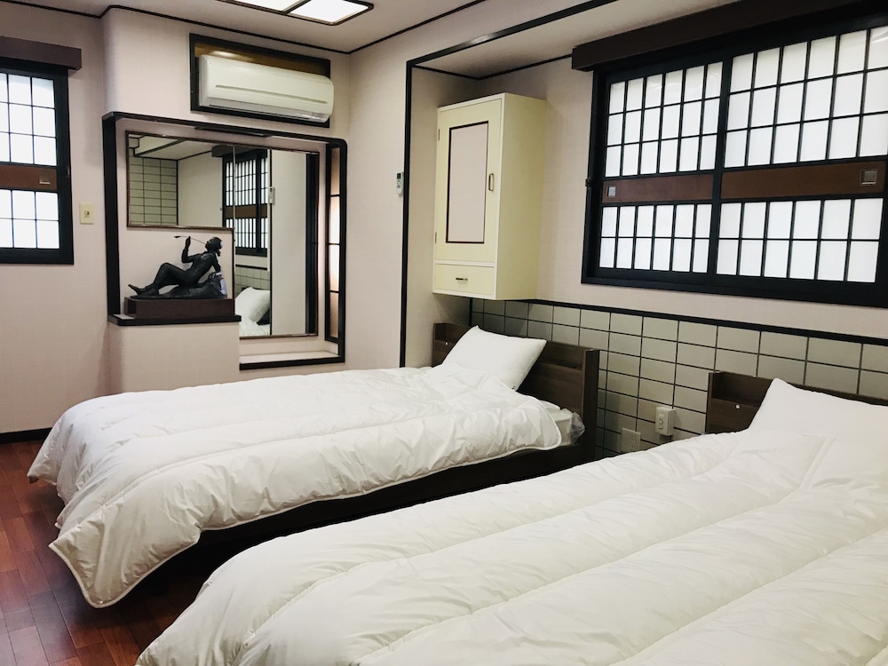 客室1 | ゲストハウス & ホテル RA 鹿児島 客室1 | ゲストハウス & ホテル RA 鹿児島