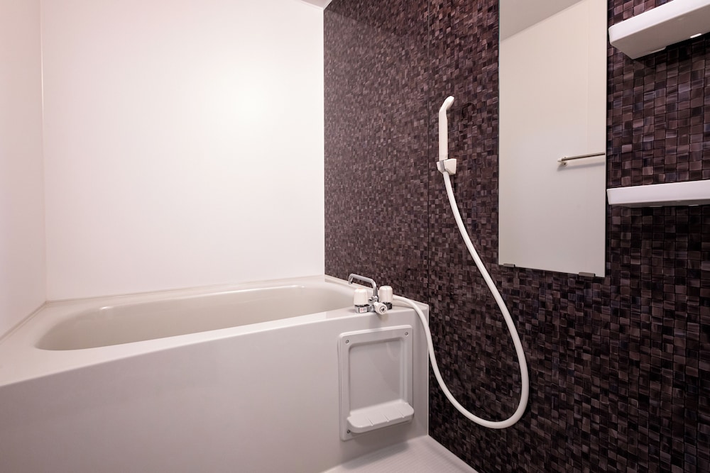 スタンダード ツインルーム バスルーム2 | 鈴 白川南