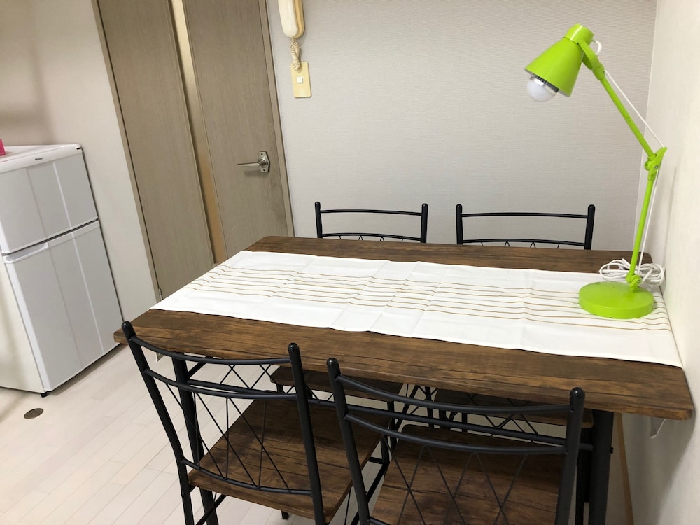 エスポアール 新町 II 105 客室内のダイニングエリア0 | エスポアール