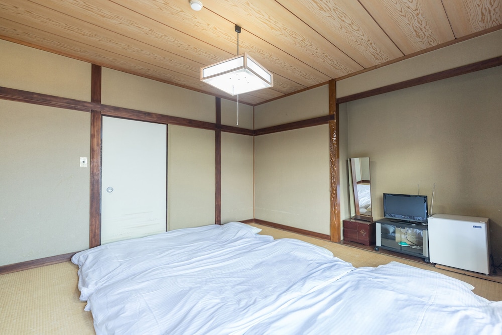 客室1 | Tabist みよし旅館 小田原 真鶴 客室1 | Tabist みよし旅館 小田原 真鶴