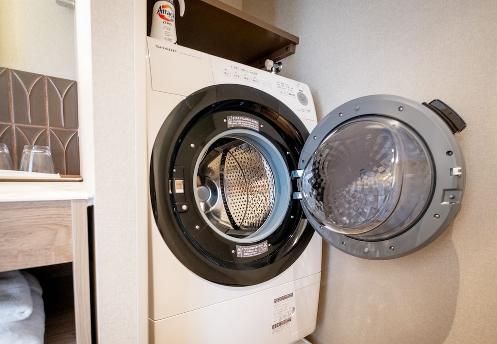 ラグジュアリー ツインルーム 禁煙 客室の設備とサービス5 | 東急ステイ函館朝市 灯の湯