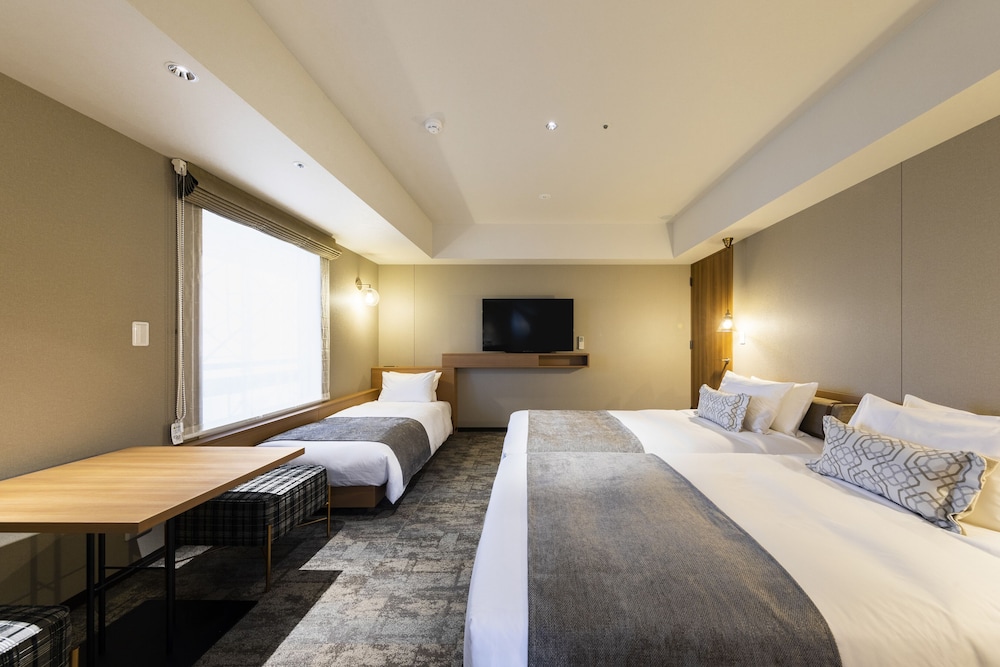 コーナーツイン (3名様利用) 禁煙 | 東急ステイ函館朝市 灯の湯