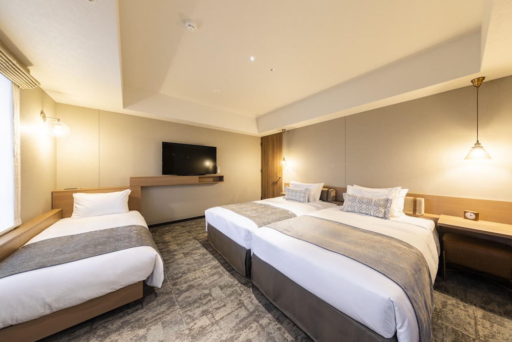 コーナーツイン (3名様利用) 禁煙 客室2 | 東急ステイ函館朝市 灯の湯