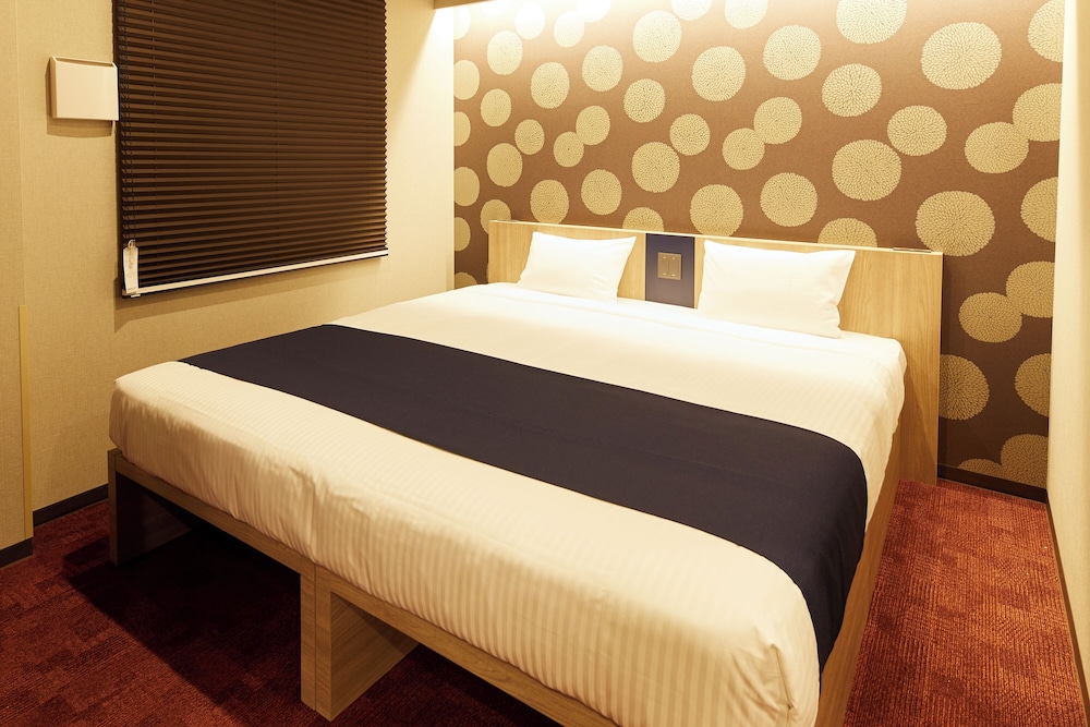 ユニバーサルキングルーム 客室1 | MONday Apart Premium 日本橋