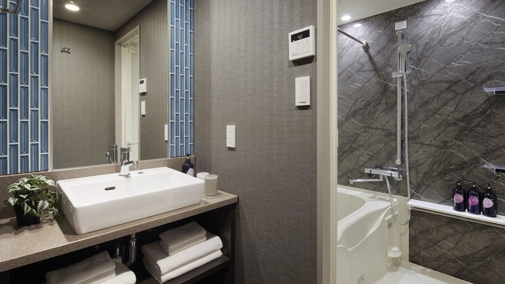 ベーシック ファミリールーム 禁煙 バスルーム2 | Minn 西葛西