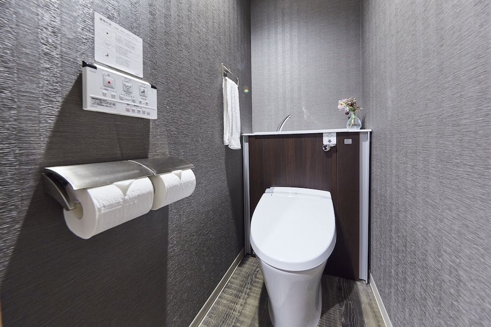 スーペリア ファミリールーム バスルーム0 | MONday Apart 浜松町大門