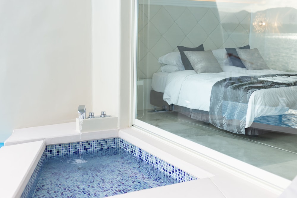 ミコノス（Type B 露天風呂付き・大人定員４名） テラス / パティオ0 | Yuki Suite Kourijima