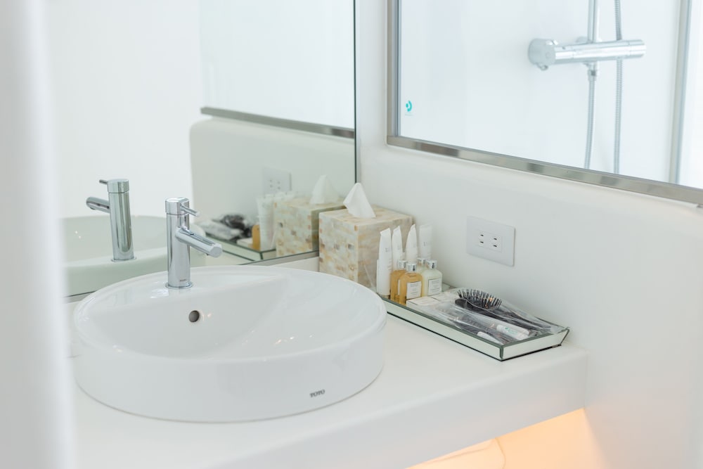 クレタ（Type C 露天風呂付き・大人定員２名） バスルーム0 | Yuki Suite Kourijima