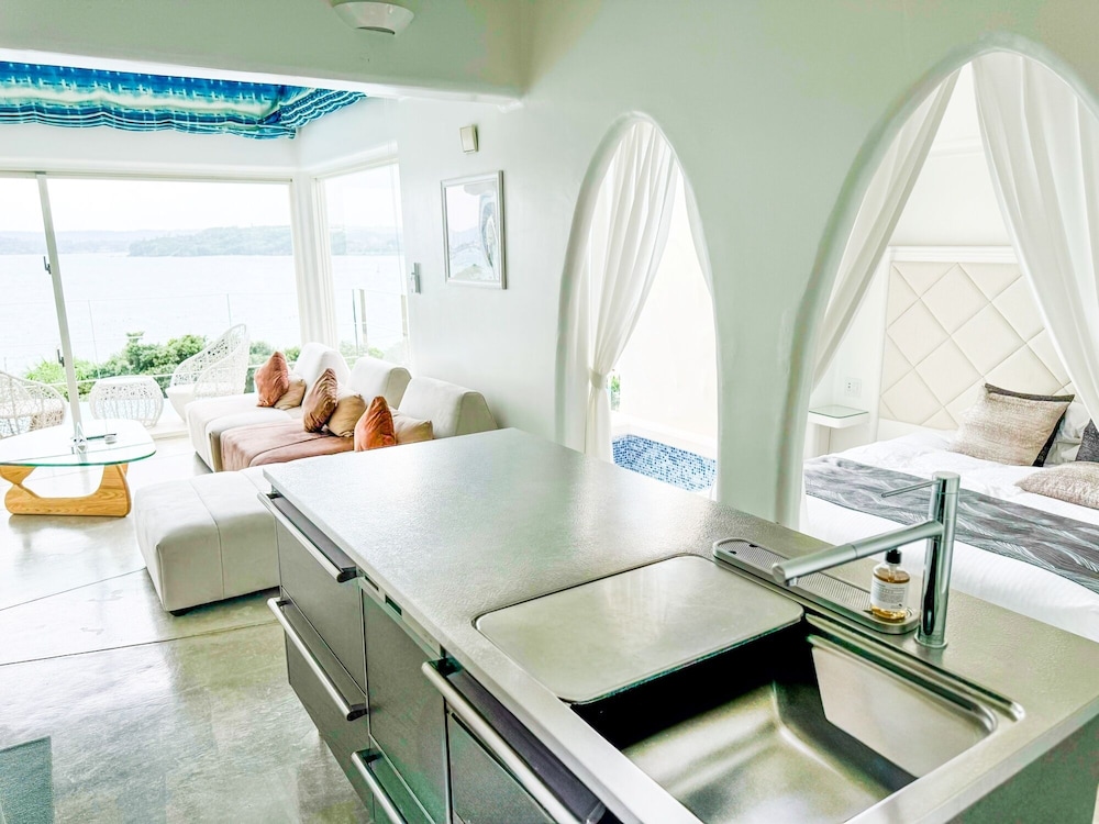 クレタ（Type C 露天風呂付き・大人定員２名） 客室17 | Yuki Suite Kourijima