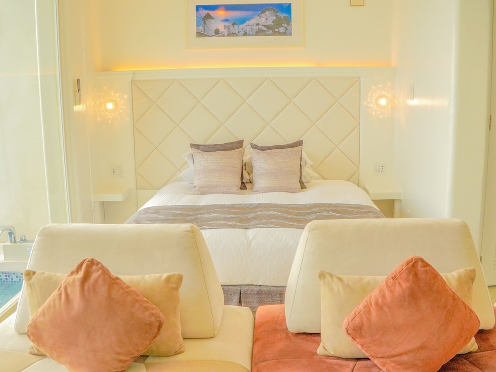 ミコノス（Type B 露天風呂付き・大人定員４名） 客室14 | Yuki Suite Kourijima