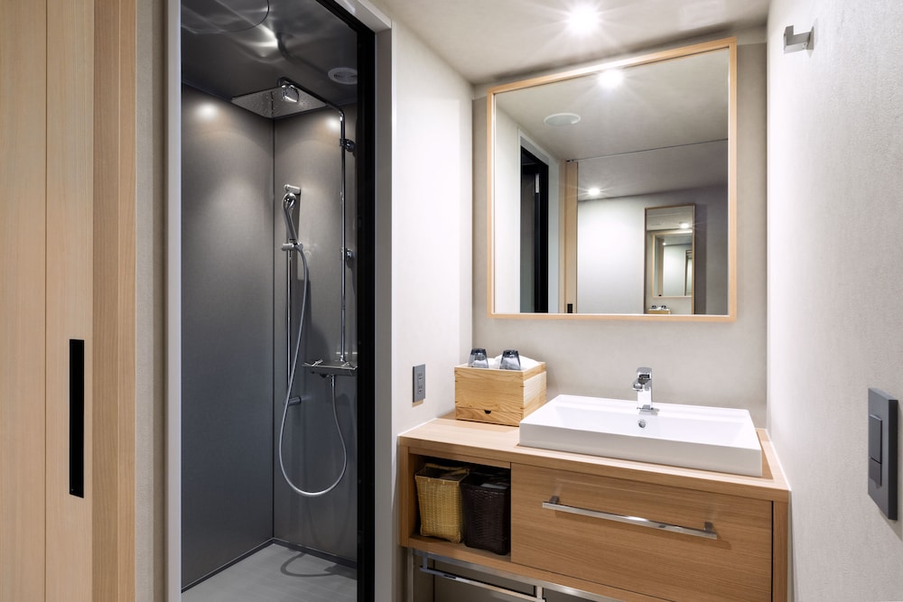 禁煙 ハリウッドツインルーム シャワートイレ付 最大2名まで バスルーム0 | ONSEN RYOKAN 由縁 札幌
