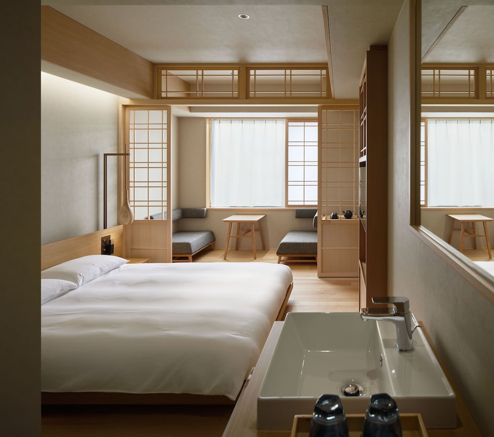 禁煙 ダブルルーム シャワートイレ付 最大2名まで | ONSEN RYOKAN 由縁 札幌