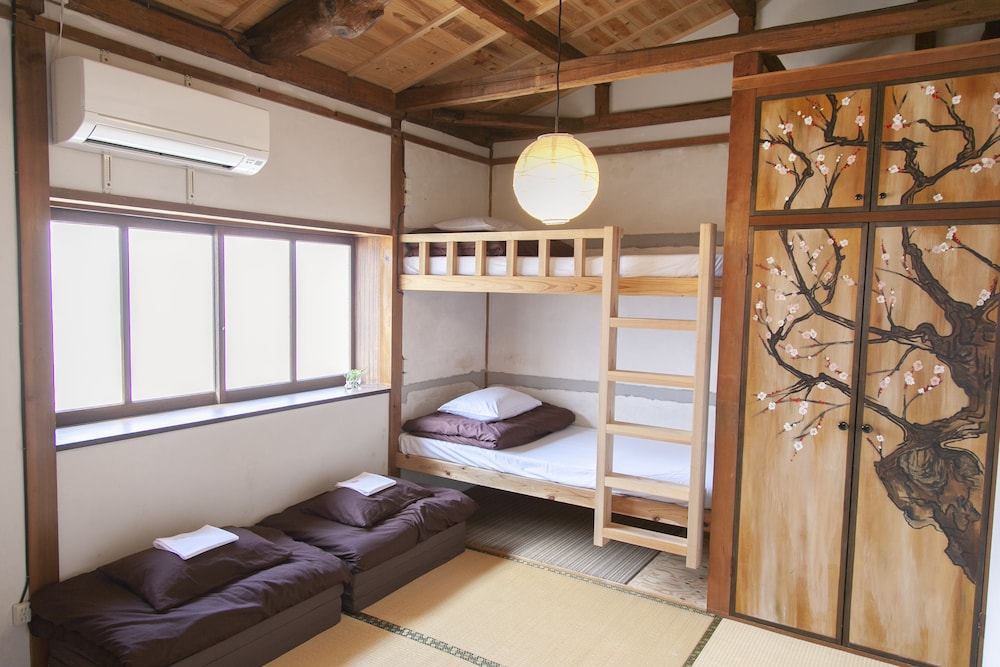 和室 | Fukuoka Guesthouse SHIP