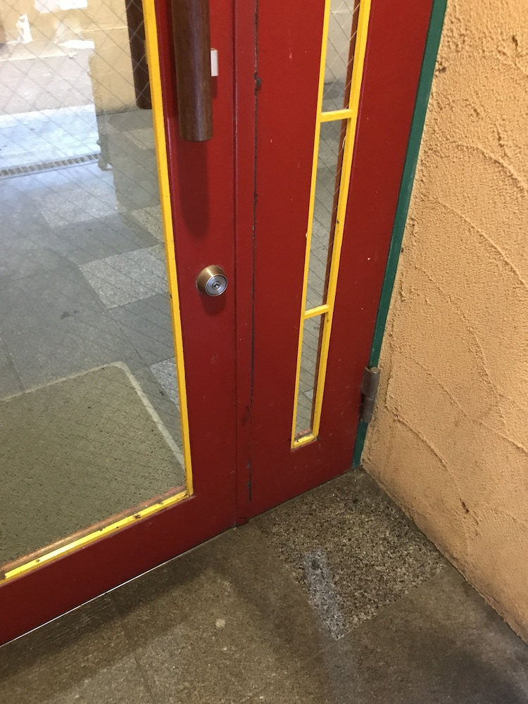 内部エントランス1 | Terry's Apartment Shinsaibashi I M04B