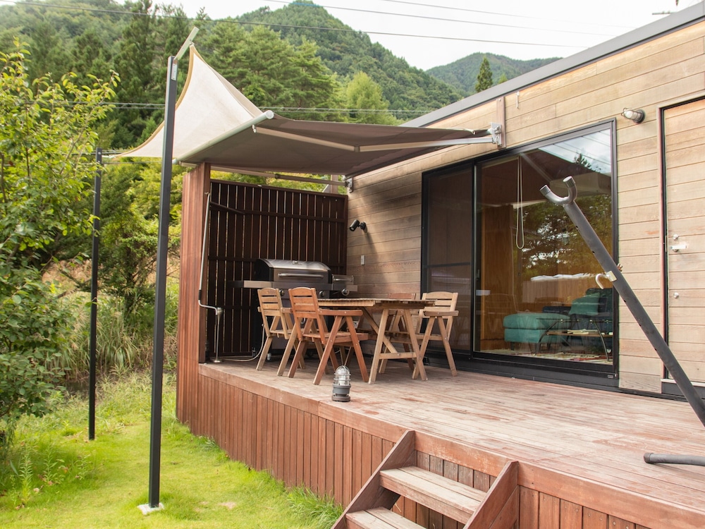ルーム 客室1 | Dot Glamping 富士山