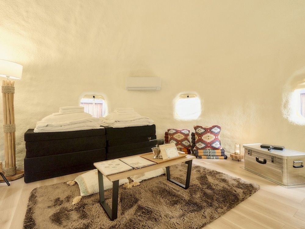 ベーシック テント 客室1 | Dot Glamping 富士山