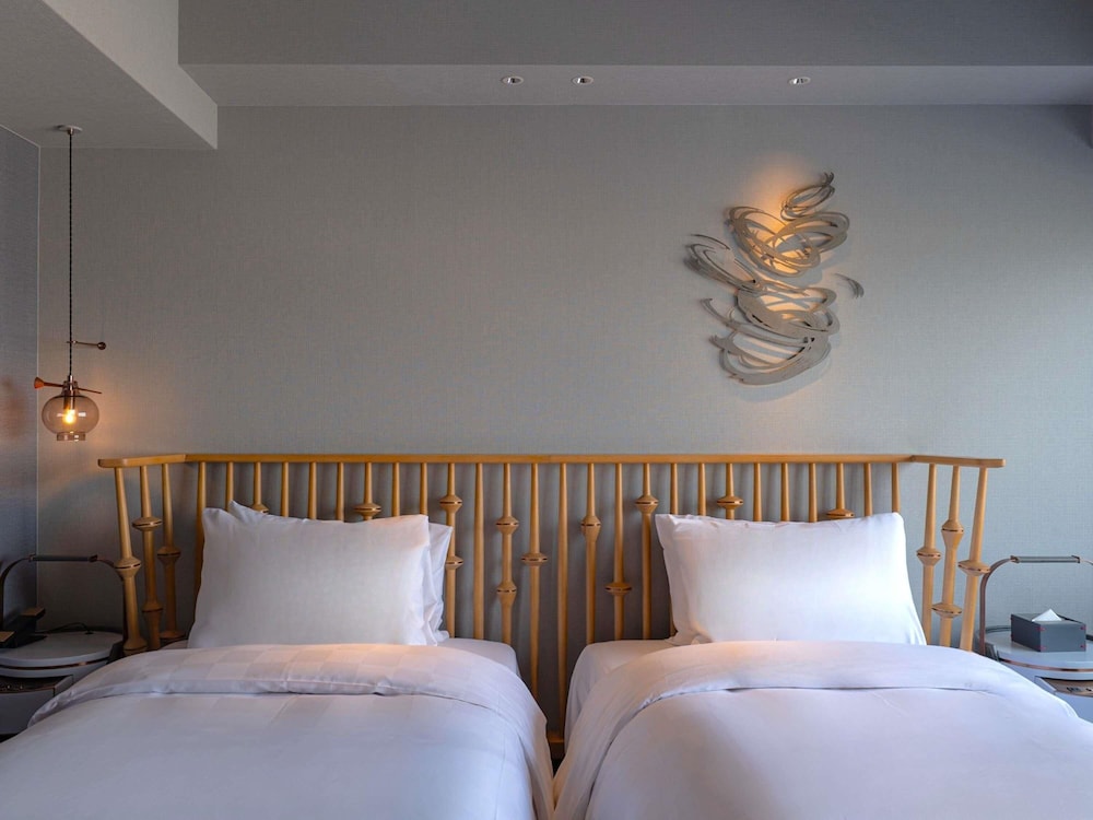 Privilege ルーム シングルベッド 2 台 浴槽 客室7 | メルキュール京都ステーション