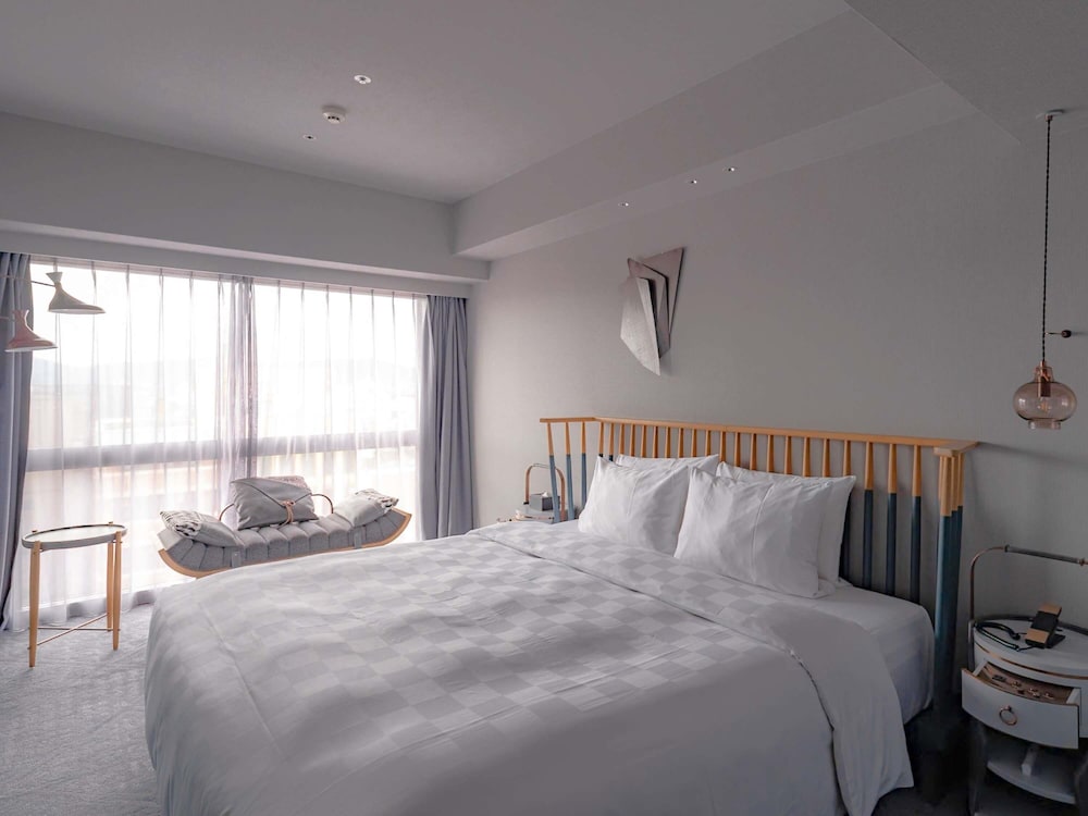 スーペリア ルーム キングベッド 1 台 禁煙 客室6 | メルキュール京都ステーション