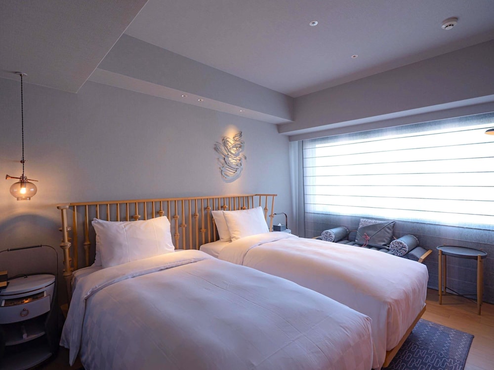 Privilege ルーム シングルベッド 2 台 浴槽 客室10 | メルキュール京都ステーション