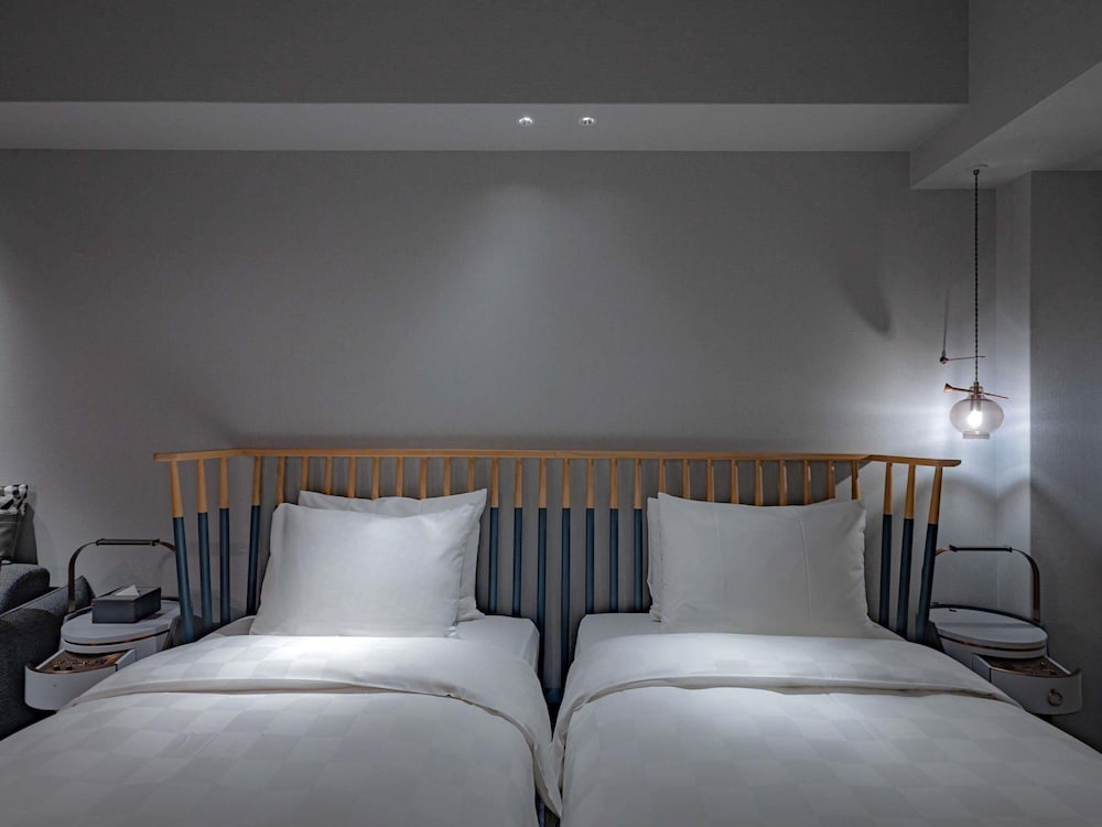 スーペリア ツインルーム シングルベッド 2 台 禁煙 客室10 | メルキュール京都ステーション