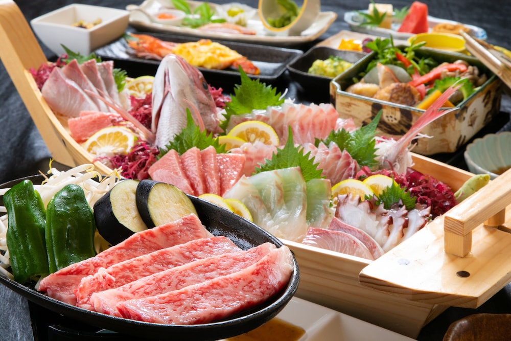 スタンダード和室8畳 旬彩舟盛×A5豊後牛ステーキ×温泉地獄蒸し 客室5 | やすらぎの宿 由布