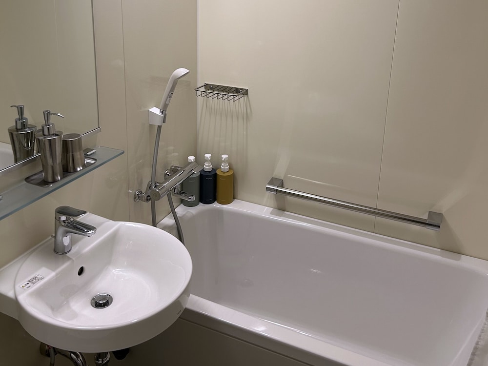 [コテージ] 120平米·離れ貸切 (2階建/暖炉·デッキ付) 禁煙 バスルーム0 | La Terrasse Awaji