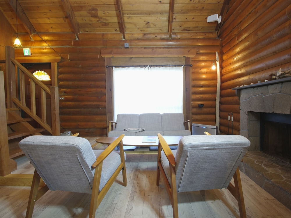 [コテージ] 120平米·離れ貸切 (2階建/暖炉·デッキ付) 禁煙 | La Terrasse Awaji