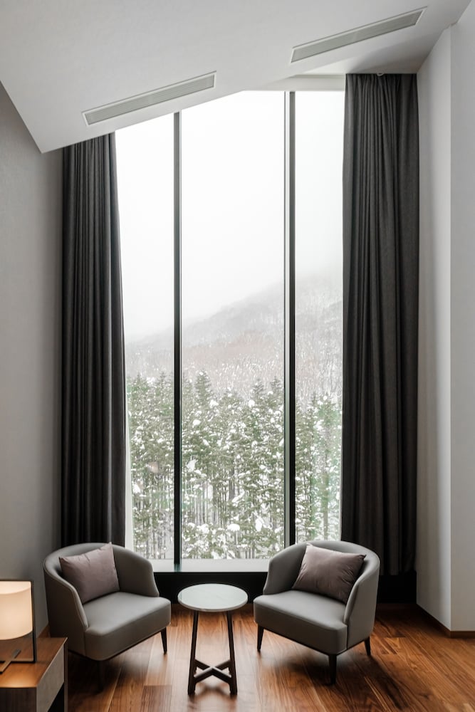 4ベッドルーム ペントハウスレジデンス 客室4 | ザ・ヴェール・ルスツ